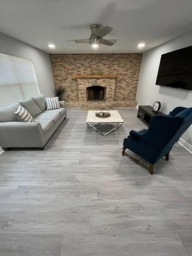 Cheerful Home Minutes From The Airport And Raymond James Stadium! Tampa Exterior photo