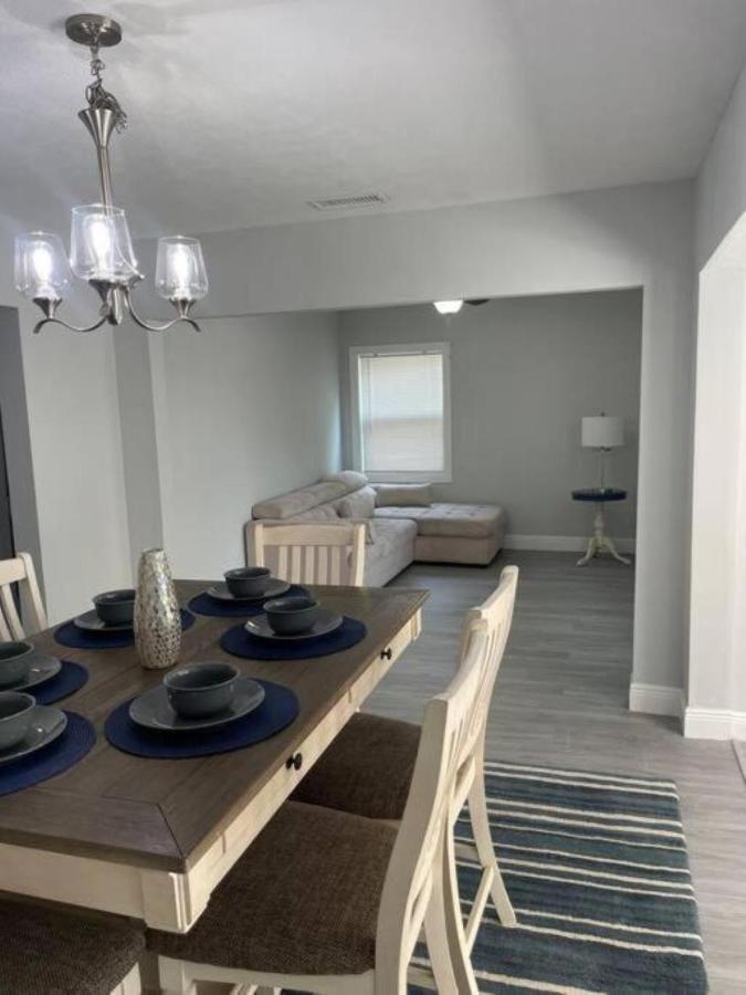 Cheerful Home Minutes From The Airport And Raymond James Stadium! Tampa Exterior photo