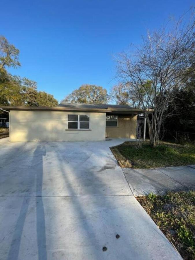 Cheerful Home Minutes From The Airport And Raymond James Stadium! Tampa Exterior photo