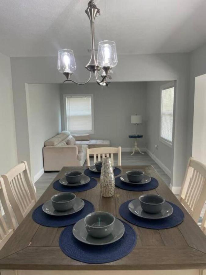 Cheerful Home Minutes From The Airport And Raymond James Stadium! Tampa Exterior photo