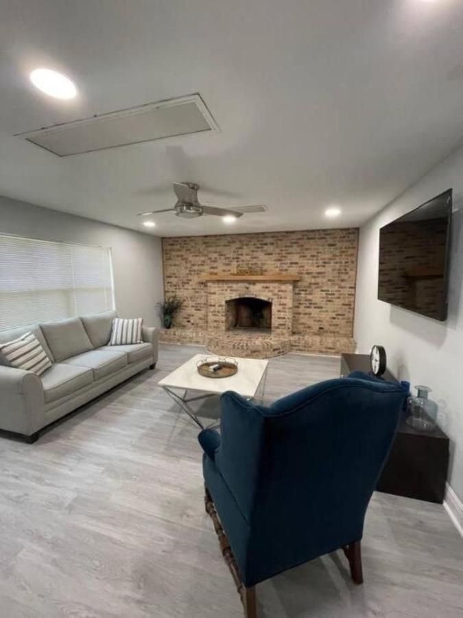 Cheerful Home Minutes From The Airport And Raymond James Stadium! Tampa Exterior photo